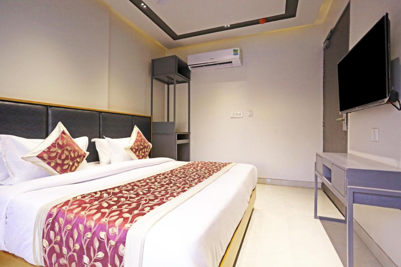 Hotel Apple Villa - Near Delhi Airport With Free Airport Transsfer New Delhi Extérieur photo