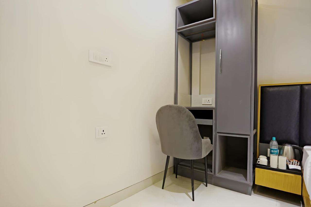 Hotel Apple Villa - Near Delhi Airport With Free Airport Transsfer New Delhi Extérieur photo