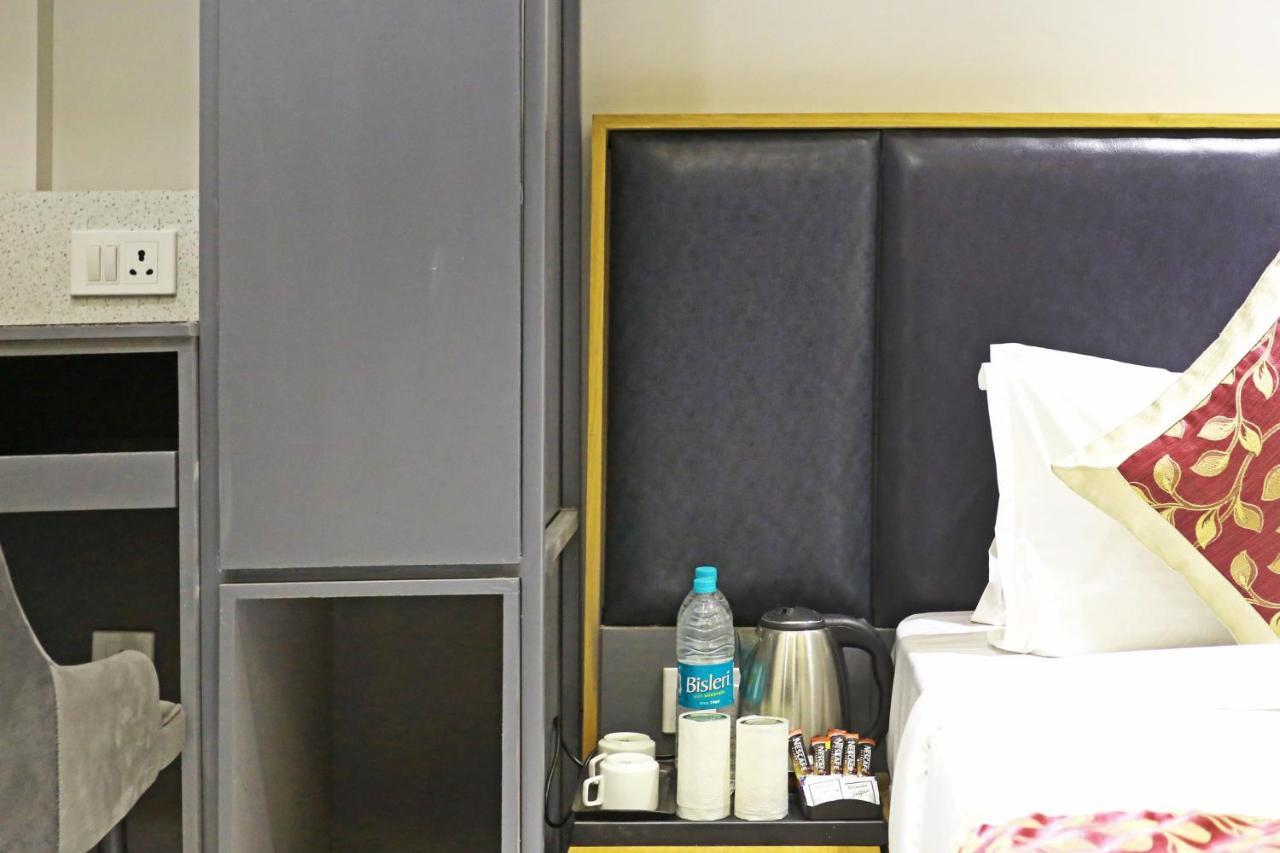 Hotel Apple Villa - Near Delhi Airport With Free Airport Transsfer New Delhi Extérieur photo